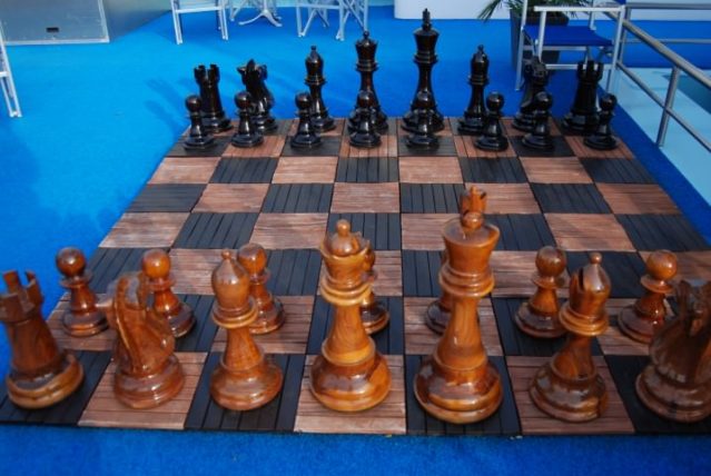 River Royale Outdoor Chess
