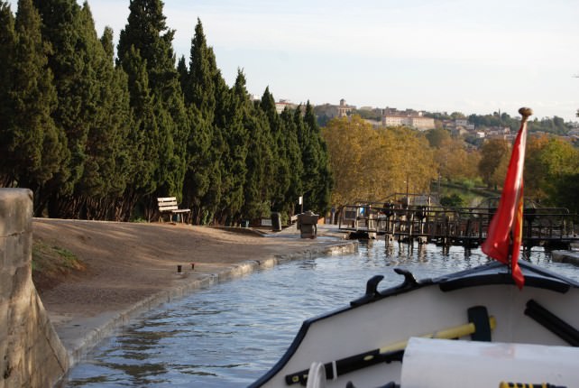 Going Through the 7-Lock Flight of Fonserannes in Beziers