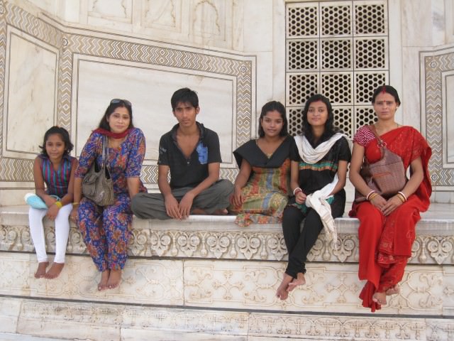 Locals at Taj Mahal in India - Photo by David Dossor