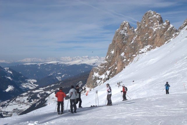 Travel Deals: ItaliaOutdoors 2013 Culinary Ski Vacation in the Dolomites