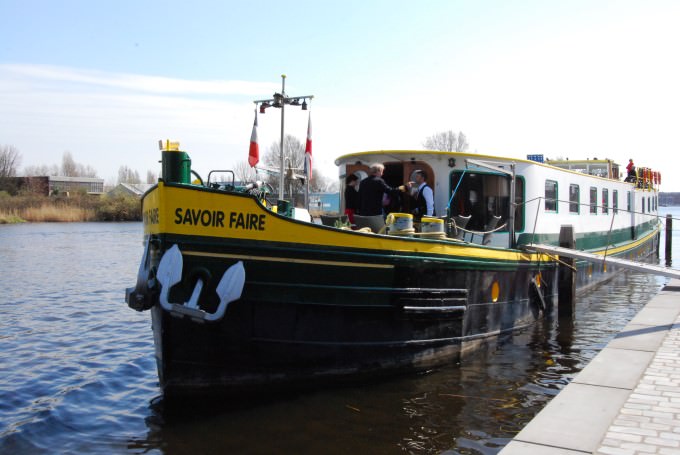 Hotel Barge Savoir Faire in Holland