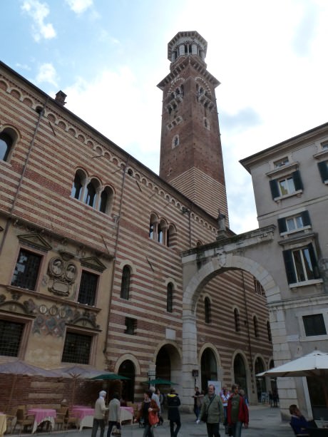 Lamberti Tower (Torre dei Lamberti) in Verona