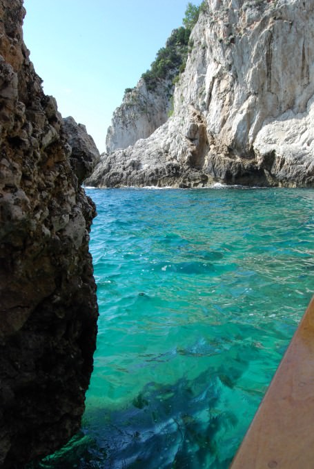 Turquoise water around Capri