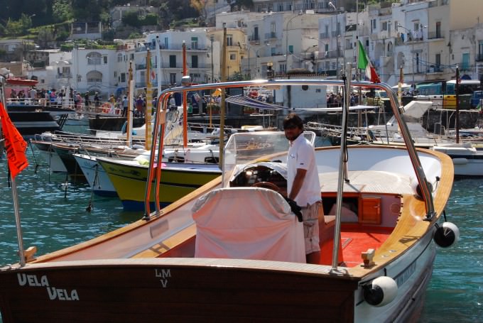 Insight Vacations Optional Excursion: Capri Small Boat Island Tour