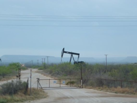 Our first sighting of an oil well in Texas