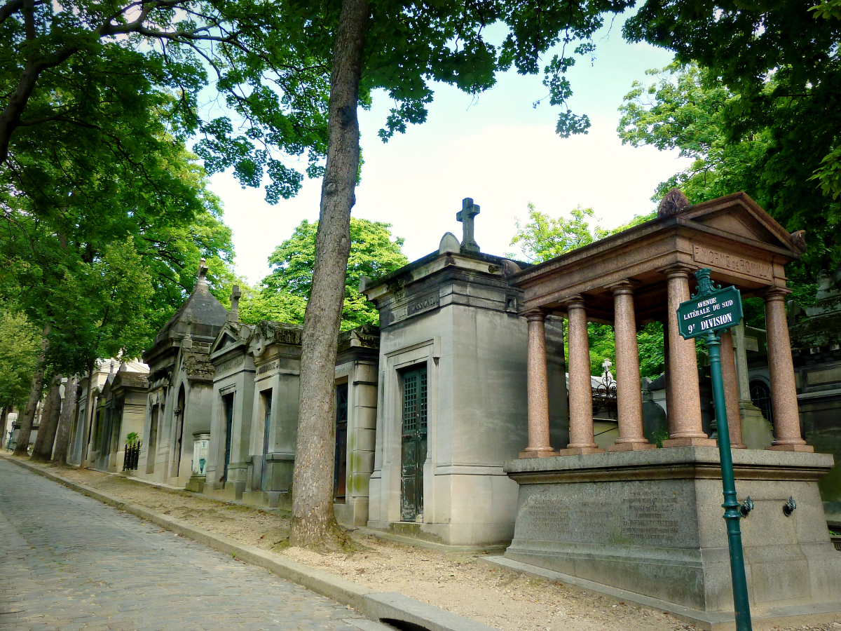Père Lachaise Cemetery in Paris