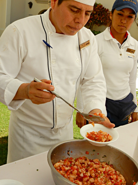 Dreams Los Cabos - Ceviche Cooking Class by the Infinity Pool