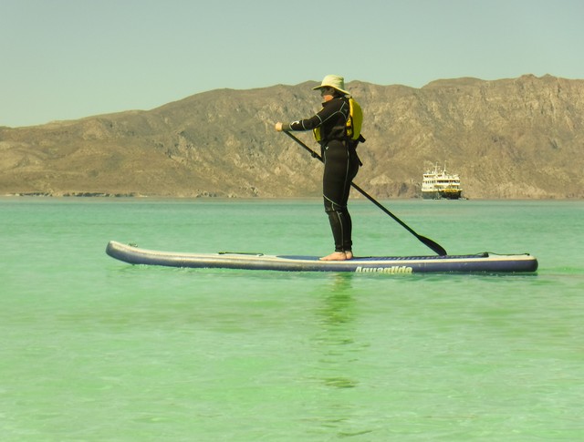 Viv tries paddle boarding for the first time while in the Sea of Cortes