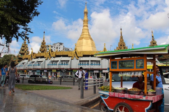 Sule Pagoda in Yangon