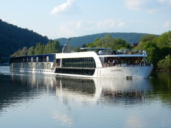 WJ Tested: Why Cruise With AmaWaterways?